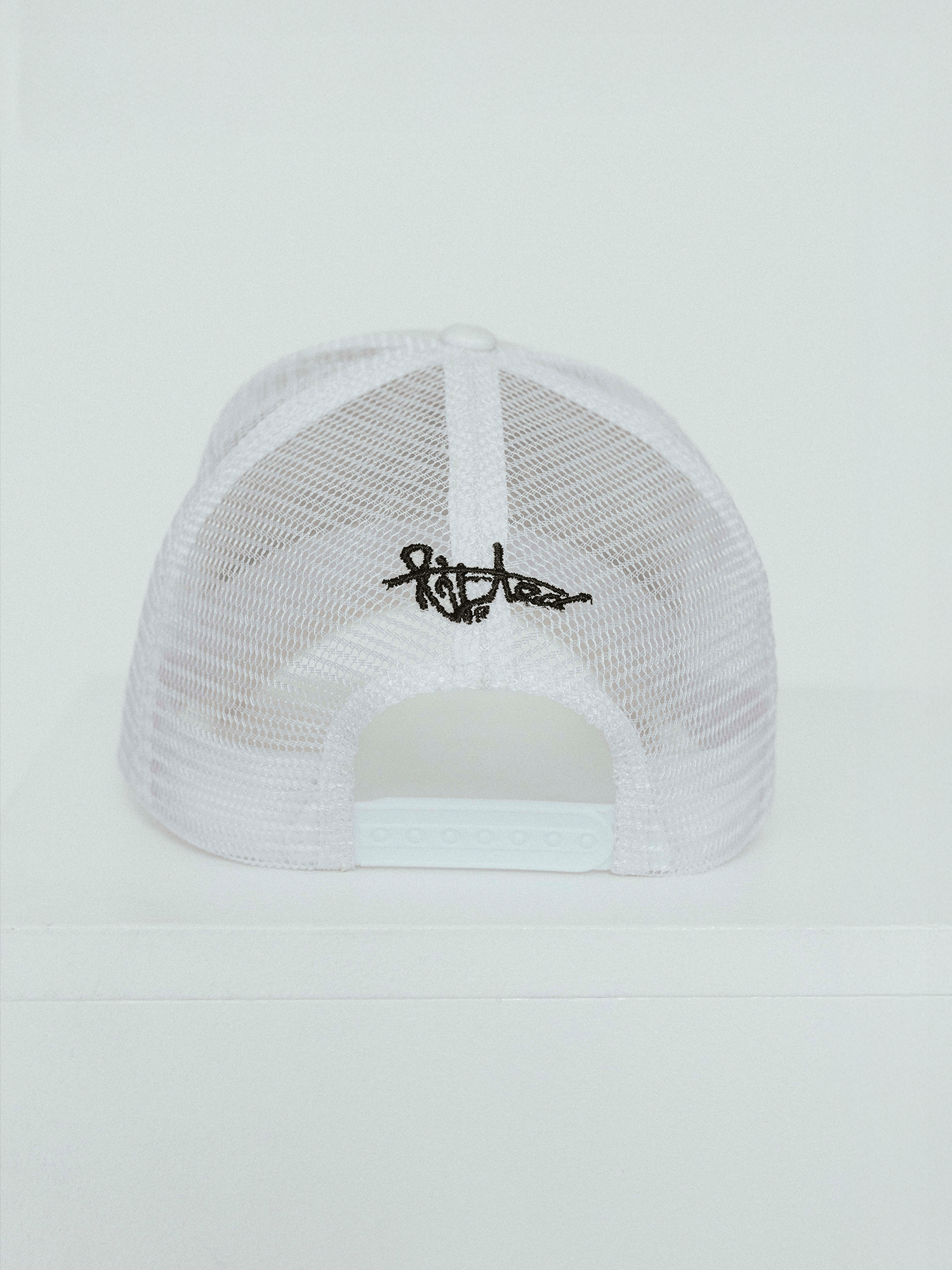 White Cap (PRE-ORDER)